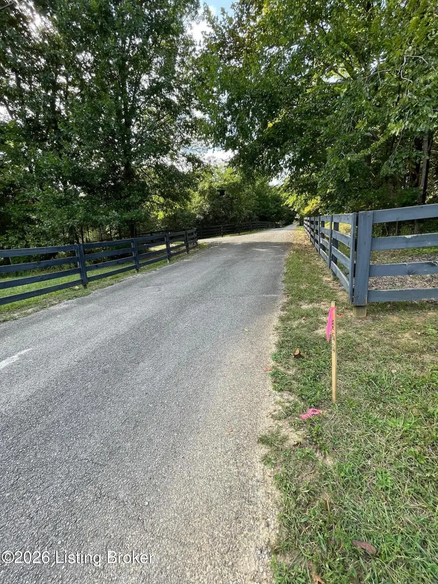 2193 W Hwy 42, La Grange, KY 40031 - #2