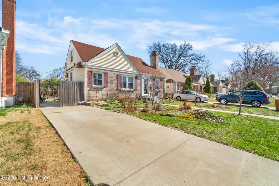527 Forum Ave, Louisville, KY 40214 - #3