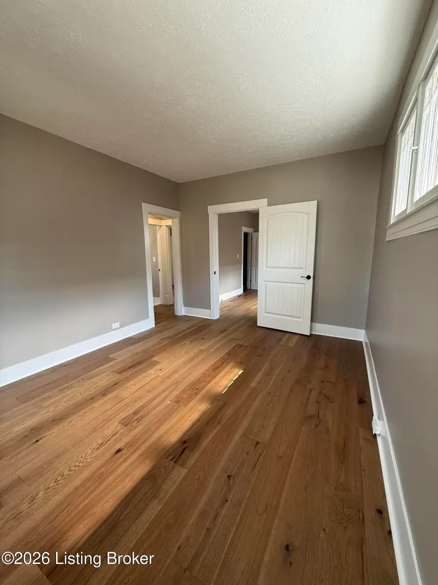 801 S 40th St, Louisville, KY 40211 - #2