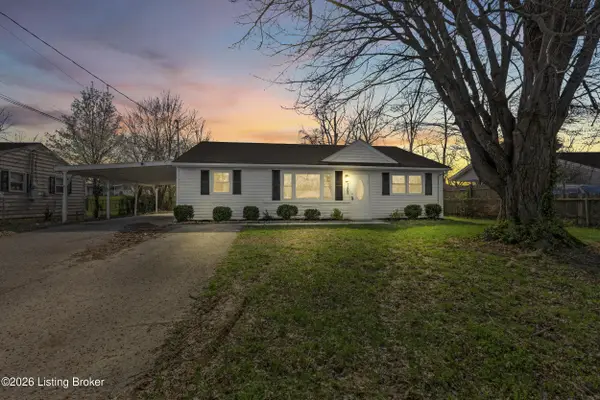 7408 Wimstock Ave, Louisville, KY 40272