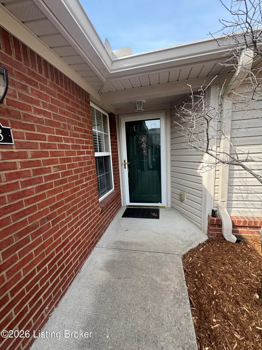 9113 Hawthorne Pointe Dr, Louisville, KY 40272 - #3