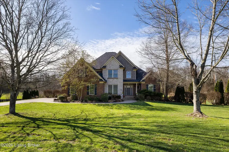 3904 Ballard Woods Dr, Smithfield, KY 40068 - #2