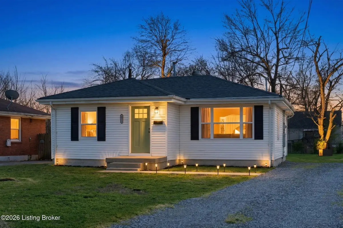 6918 Bowen Ave, Louisville, KY 40272 - #1
