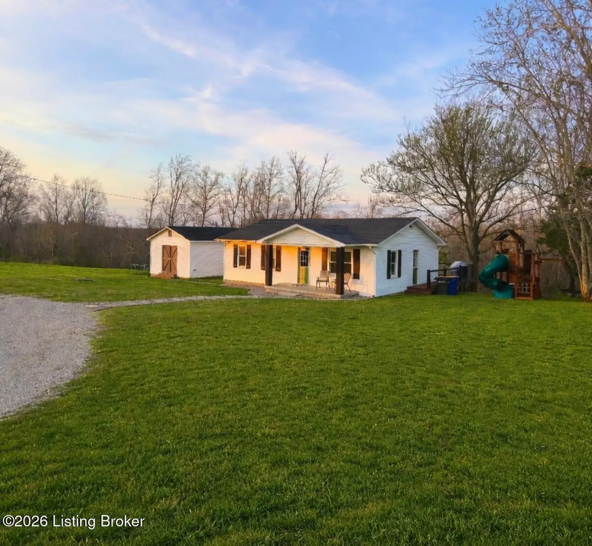 926 Salem Church Rd, Bee Spring, KY 42207 - #1