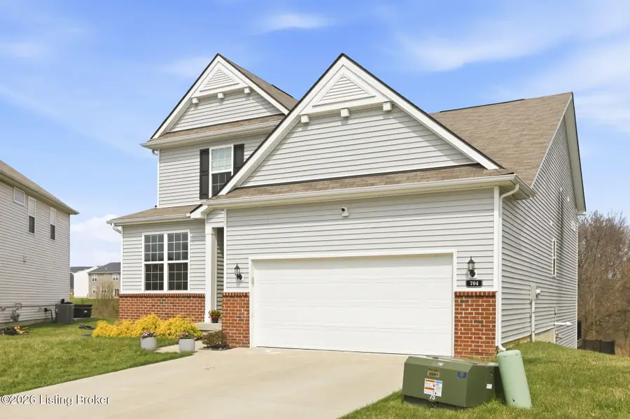 704 Day Ct, Shelbyville, KY 40065 - #2