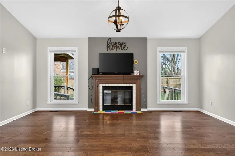 3414 Hunsinger Ln, Louisville, KY 40220 - #3