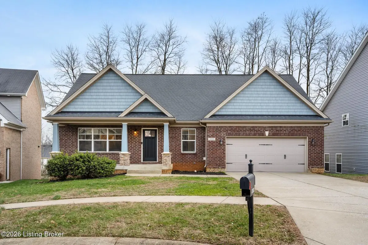 4000 Emerald Spring Pl, Louisville, KY 40245 - #1