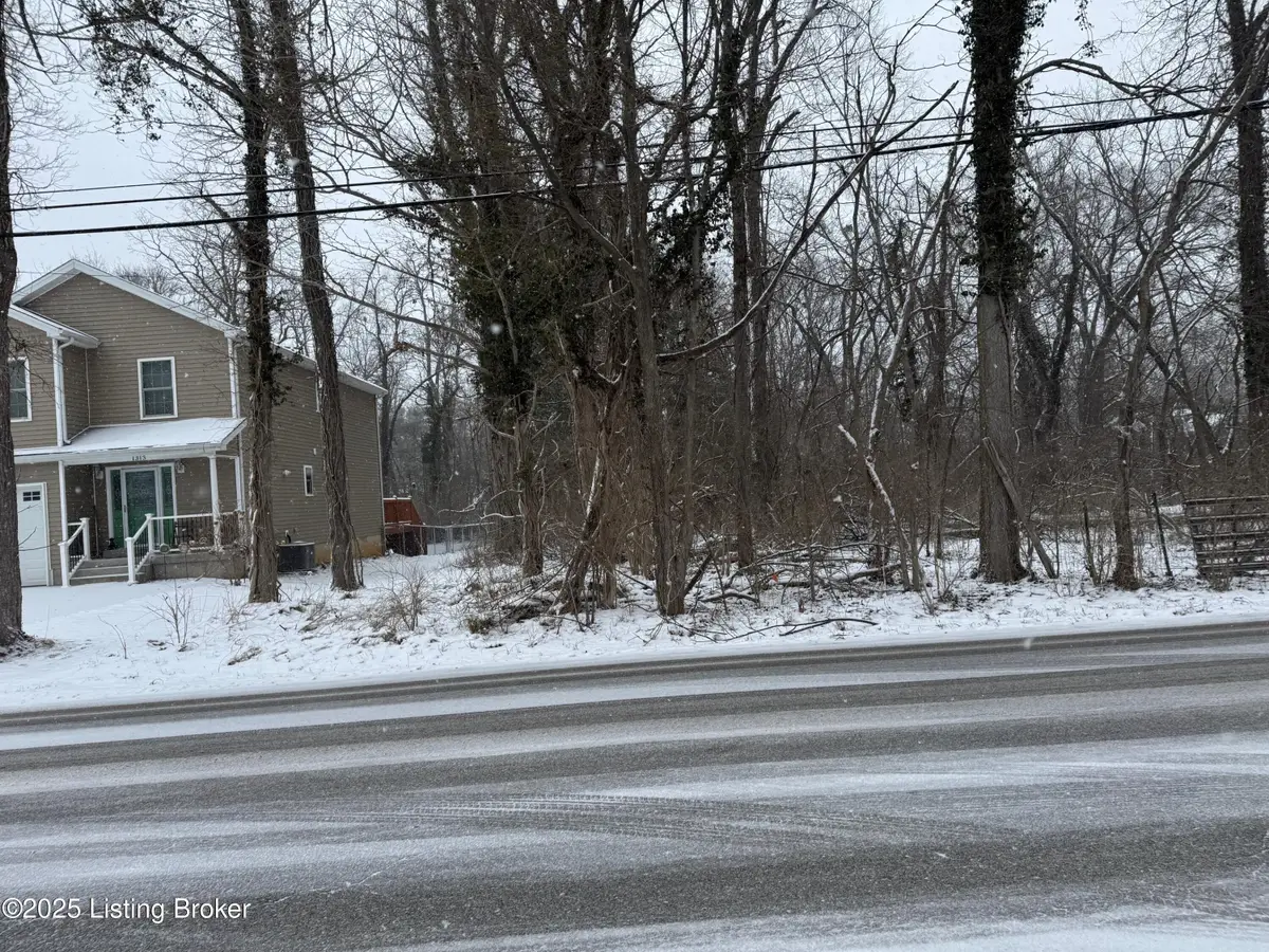 1311 Ormsby Ln, Lyndon, KY 40222 - #1