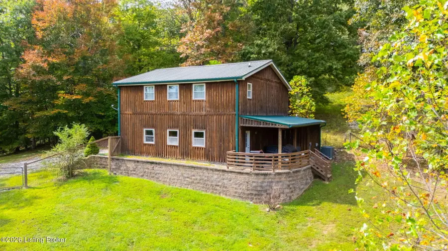 369 Reynolds Rd, Bee Spring, KY 42207 - #2