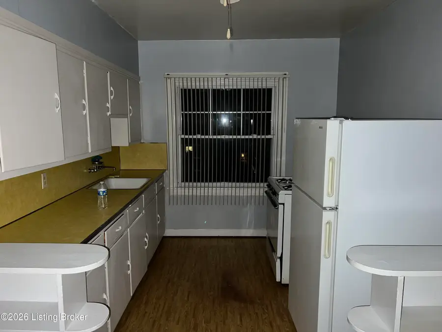 4221 S 2nd St, Louisville, KY 40214 - #3