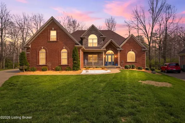 2707 Windsor Lakes Pkwy, Louisville, KY 40214