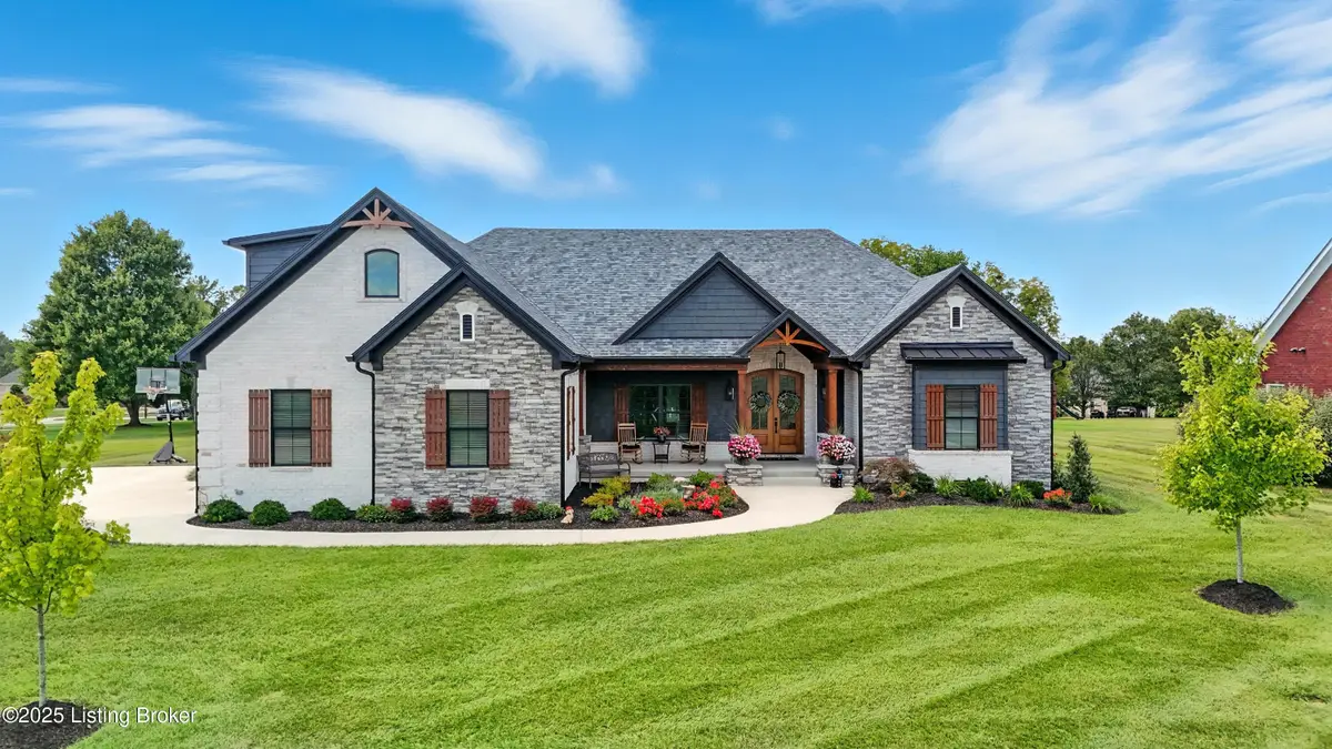 132 Laurel Dr, Bardstown, KY 40004 - #1