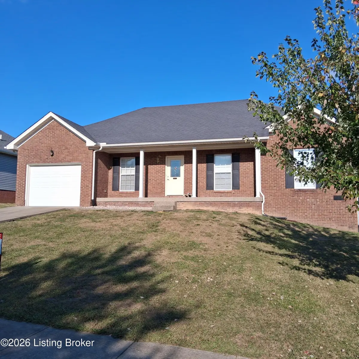 72 Lone Oak Dr, Eminence, KY 40019 - #1
