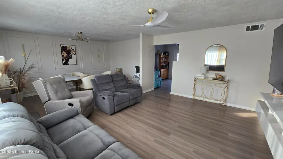 7307 Nathan Hale Way, Louisville, KY 40272 - #3