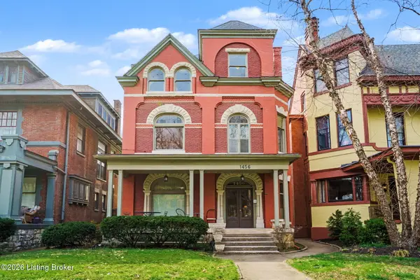 1456 Saint James Ct, Louisville, KY 40208