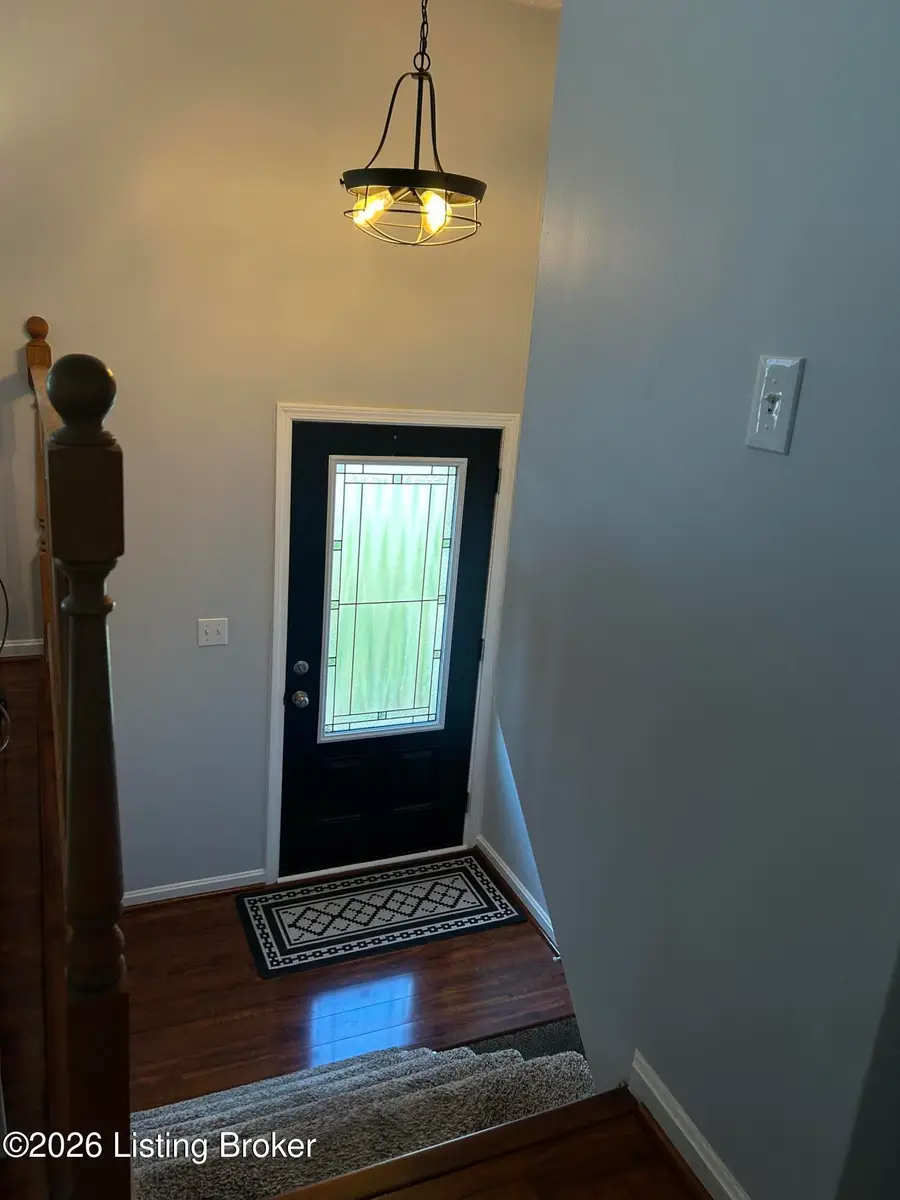 12516 Farmbrook Dr, Louisville, KY 40243 - #3