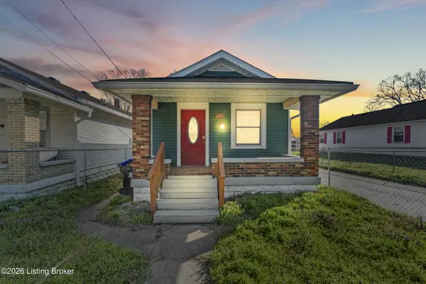 2105 Bradley Ave, Louisville, KY 40217