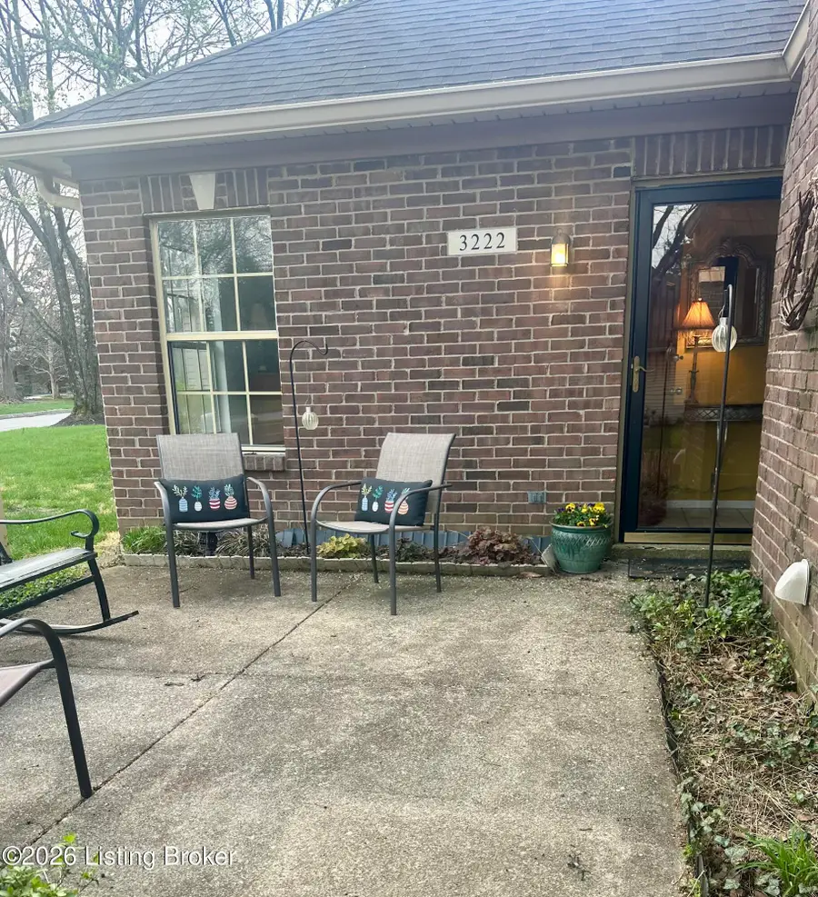 3222 Graystone Manor Pkwy, Louisville, KY 40241 - #2