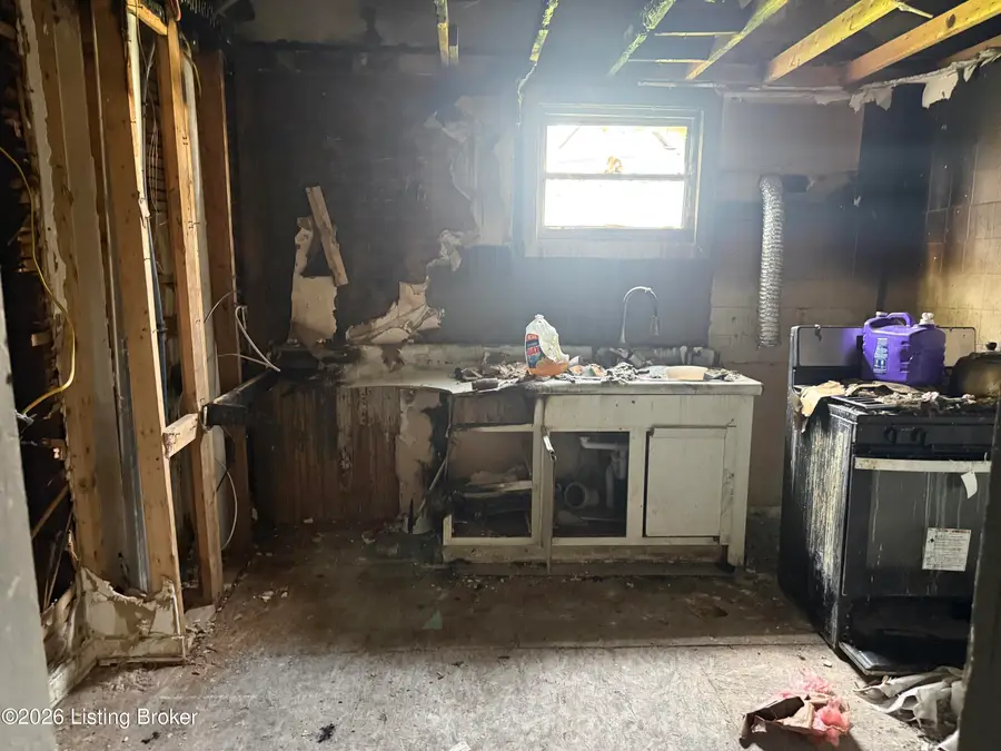 2314 Rowan St, Louisville, KY 40212 - #3