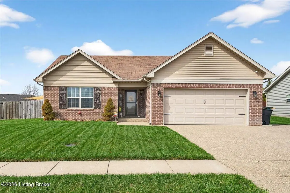 534 Gentry Ln, Mount Washington, KY 40047 - #1