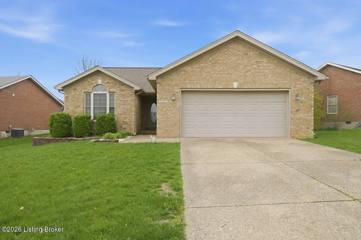 319 Park Ridge Dr, Mount Washington, KY 40047 - #1