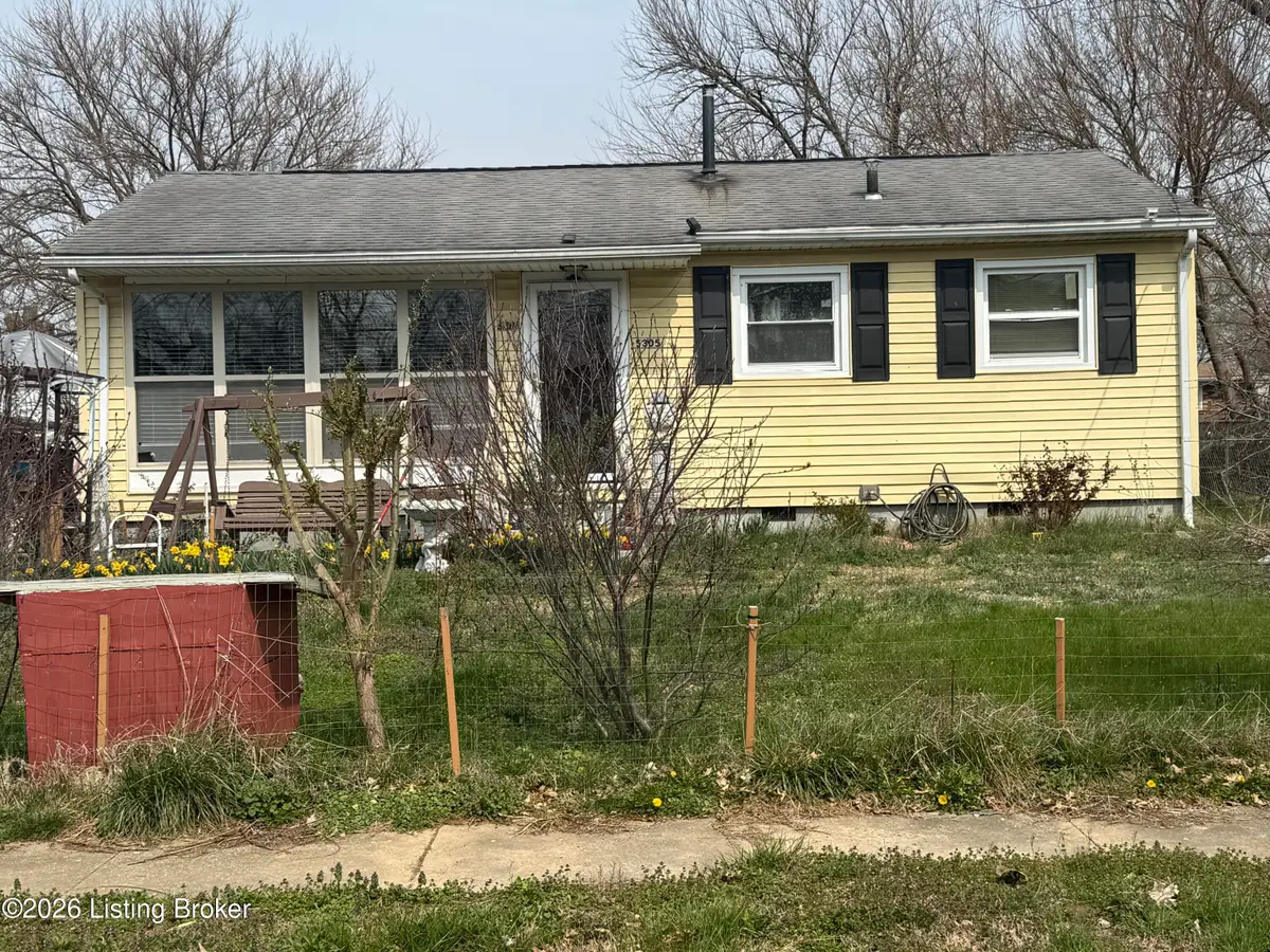 5305 Red Oak Ln, Louisville, KY 40218 - #1
