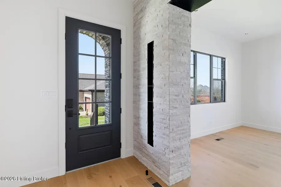 16707 Bisley Pl, Louisville, KY 40245 - #3