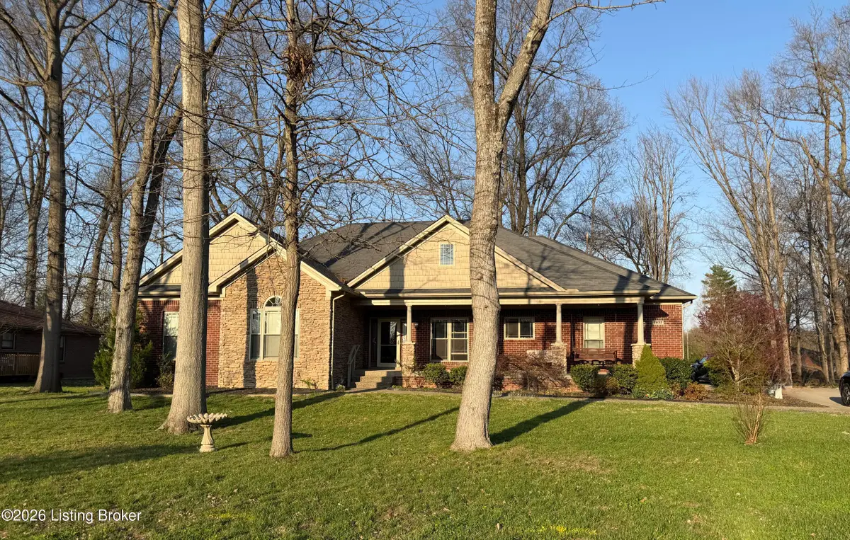 2832 Klondike Ln, Louisville, KY 40218 - #1