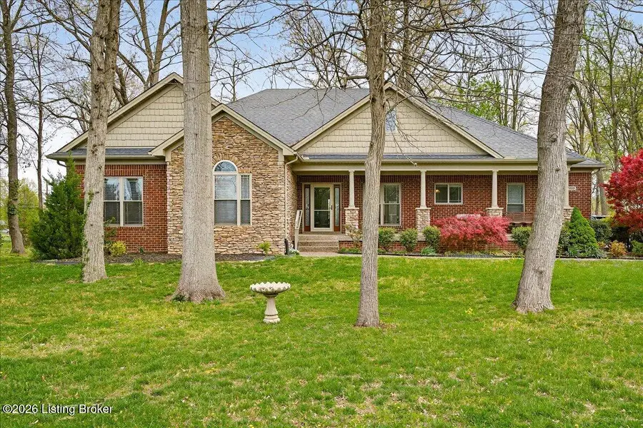 2832 Klondike Ln, Louisville, KY 40218 - #2