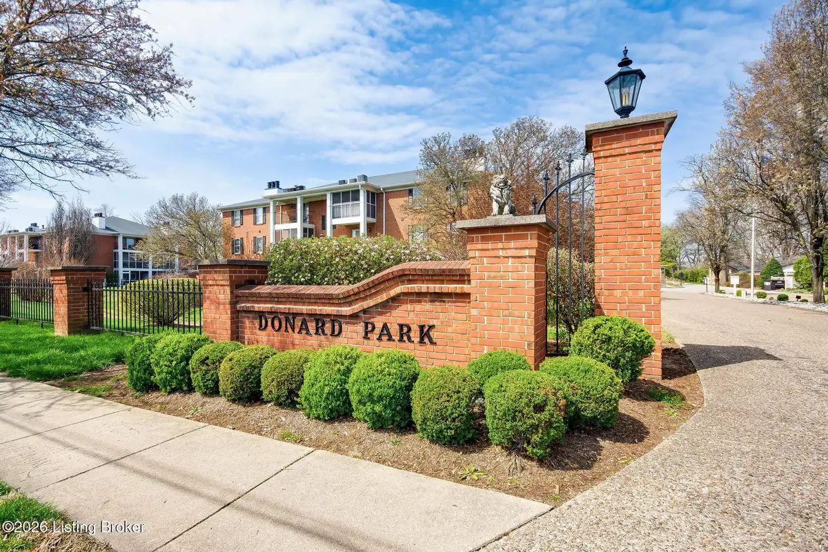311 Donard Park Ave, Louisville, KY 40218 - #1