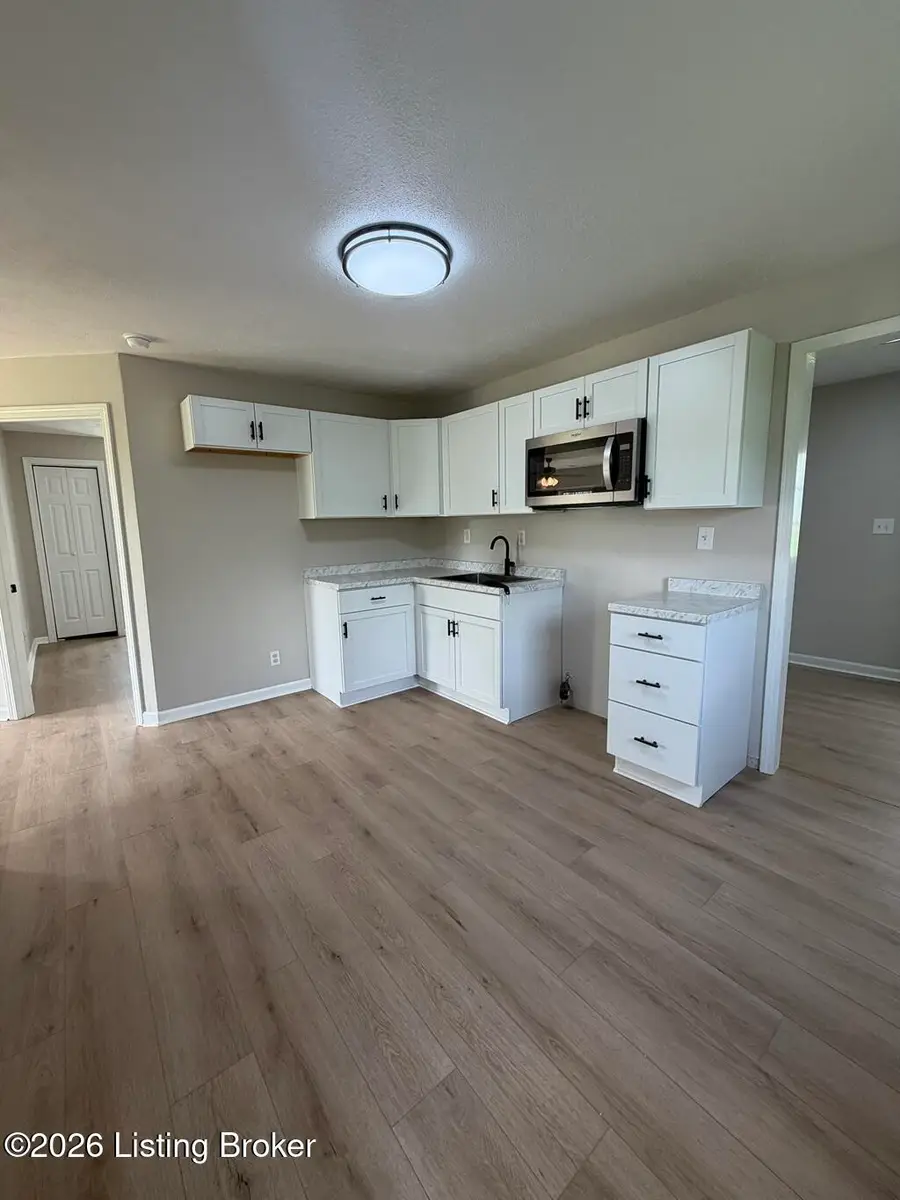 8644 Cropper Rd, Pleasureville, KY 40057 - #2