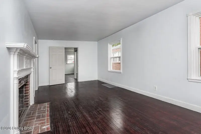 124 E Tenny Ave, Louisville, KY 40214 - #2