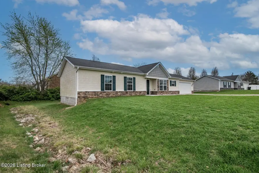 540 University Dr, Radcliff, KY 40160 - #2