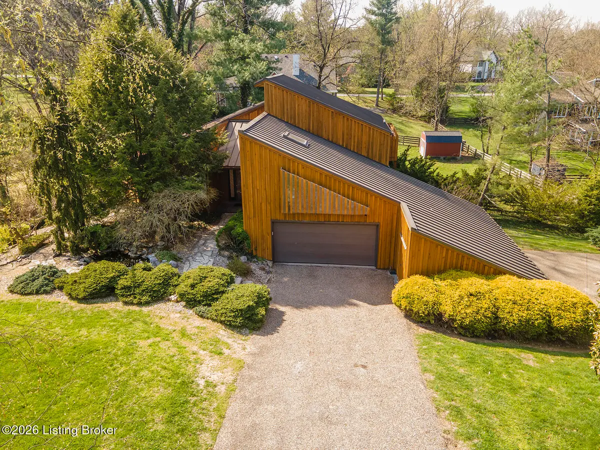 10801 Taylor Lake Rd, Goshen, KY 40026 - #1