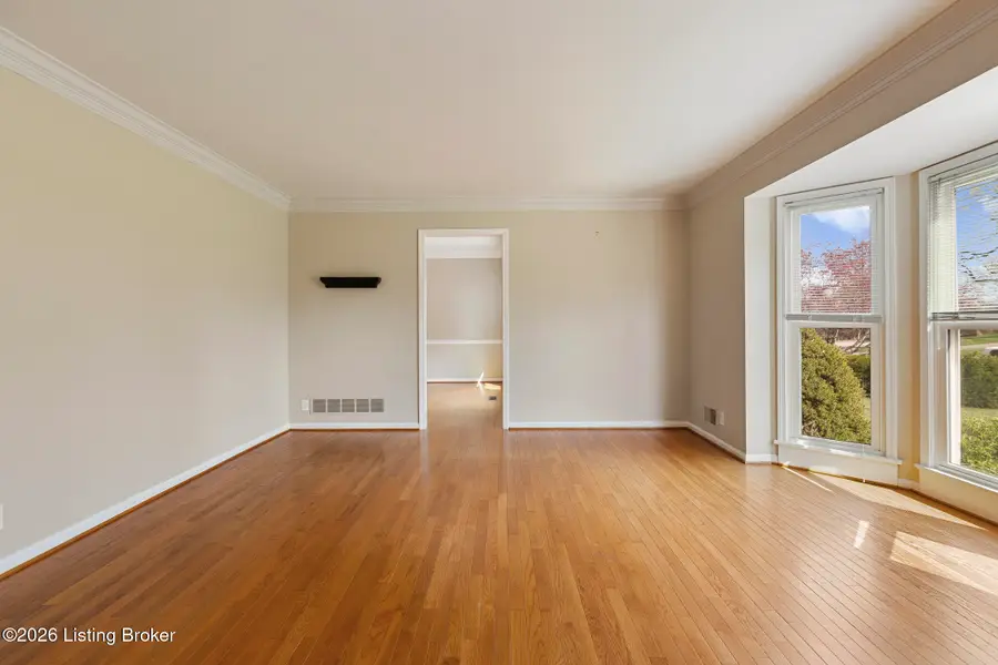 12403 Tamworth Ct, Louisville, KY 40299 - #3