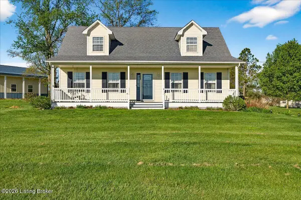 15 Harrington Ave, Brandenburg, KY 40108