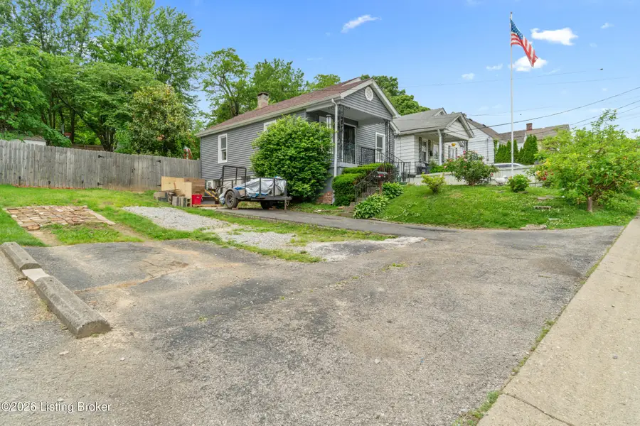 1412 Haskin Ave, Louisville, KY 40215 - #3