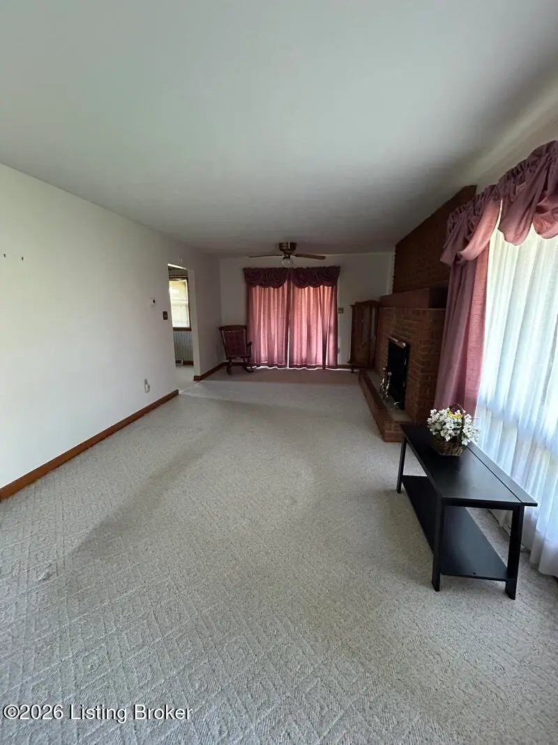 304 Crume Rd, Vine Grove, KY 40175 - #3