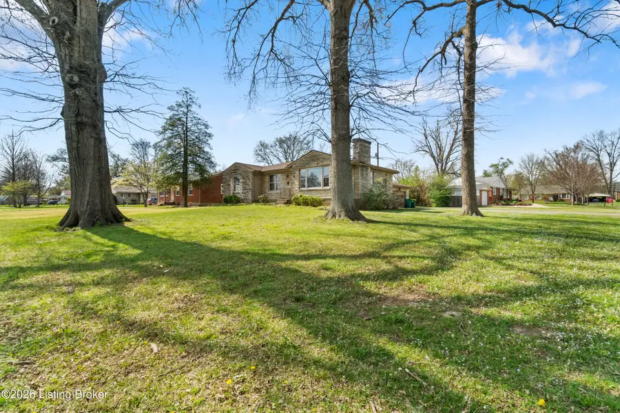 4615 Tween Rd, Bellewood, KY 40207 - #3