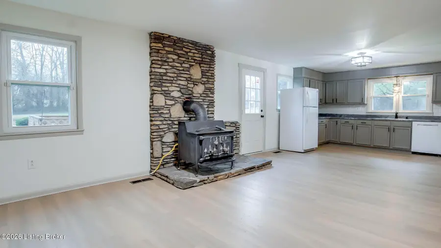 219 Merriweather Ave, Eminence, KY 40019 - #3