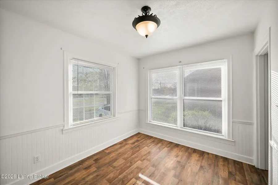 404 Christopher Pl, Louisville, KY 40214 - #3