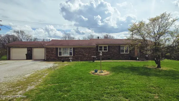 10381 Castle Hwy, Pleasureville, KY 40057