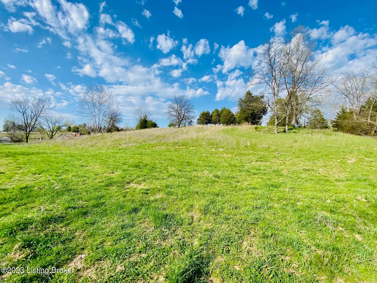 2050 E Fork Rd, Mackville, KY 40040 - #1