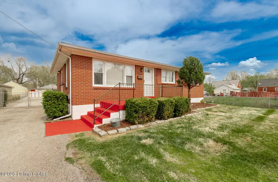 5245 Julia Rd, Louisville, KY 40258 - #2