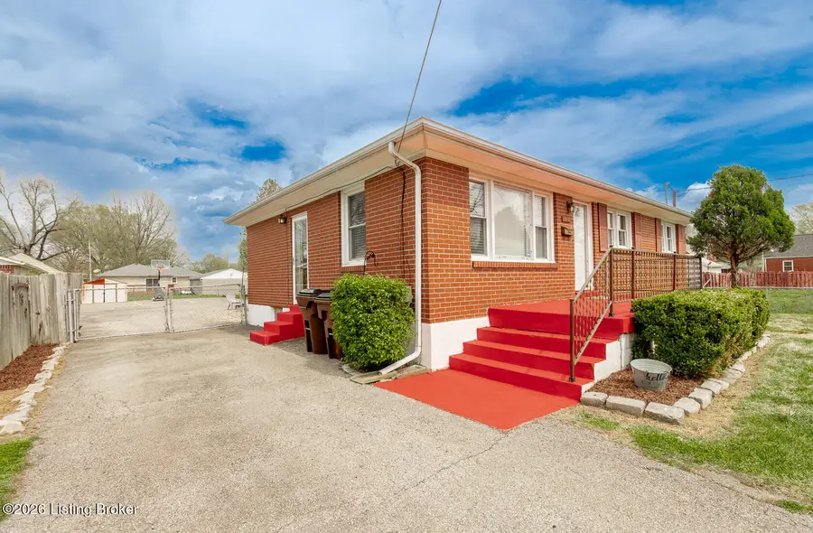 5245 Julia Rd, Louisville, KY 40258 - #3