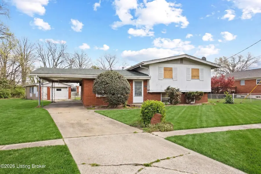 2403 Elkhorn Ln, Louisville, KY 40216 - #3