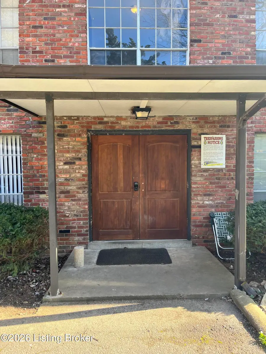 2739 Brownsboro Rd, Louisville, KY 40206 - #3