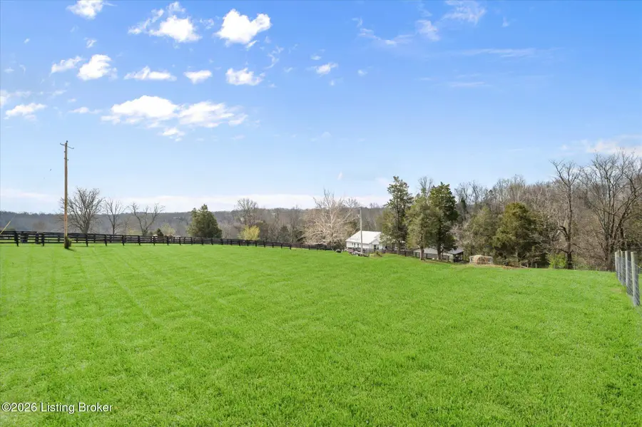 9787 Elmburg Rd, Pleasureville, KY 40057 - #3