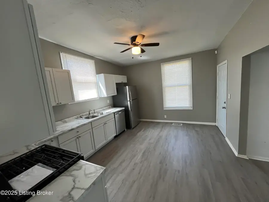 914 S Preston St, Louisville, KY 40203 - #3