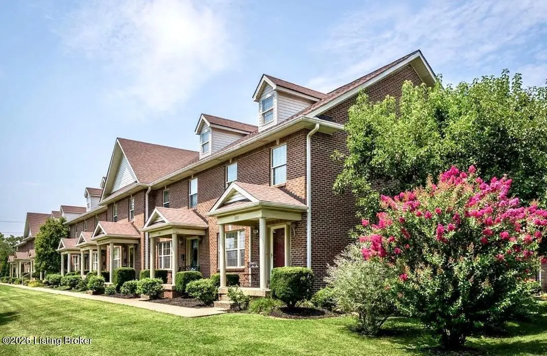 3006 Sprowl Rd, Louisville, KY 40299 - #1